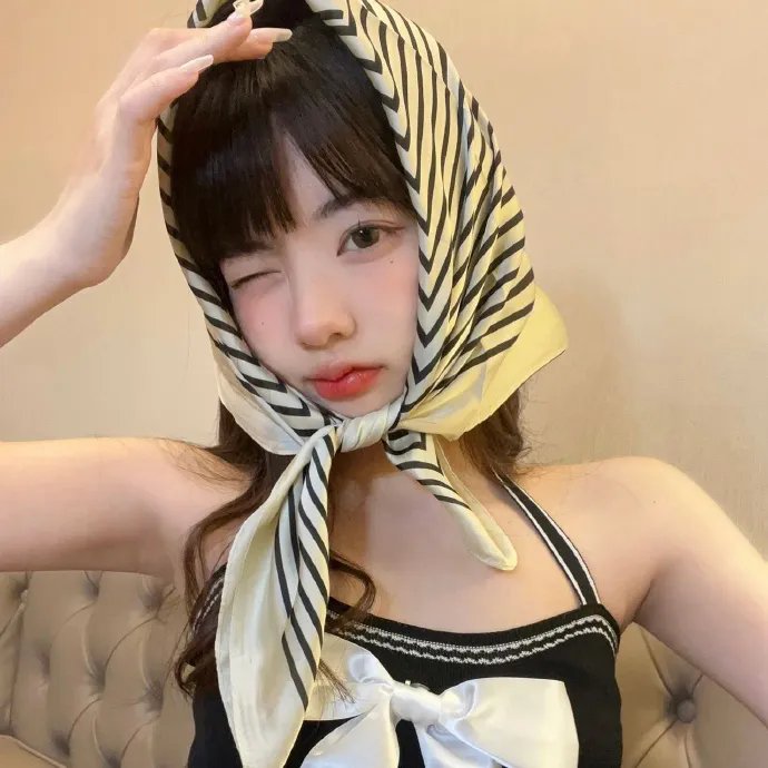 战火情鸳